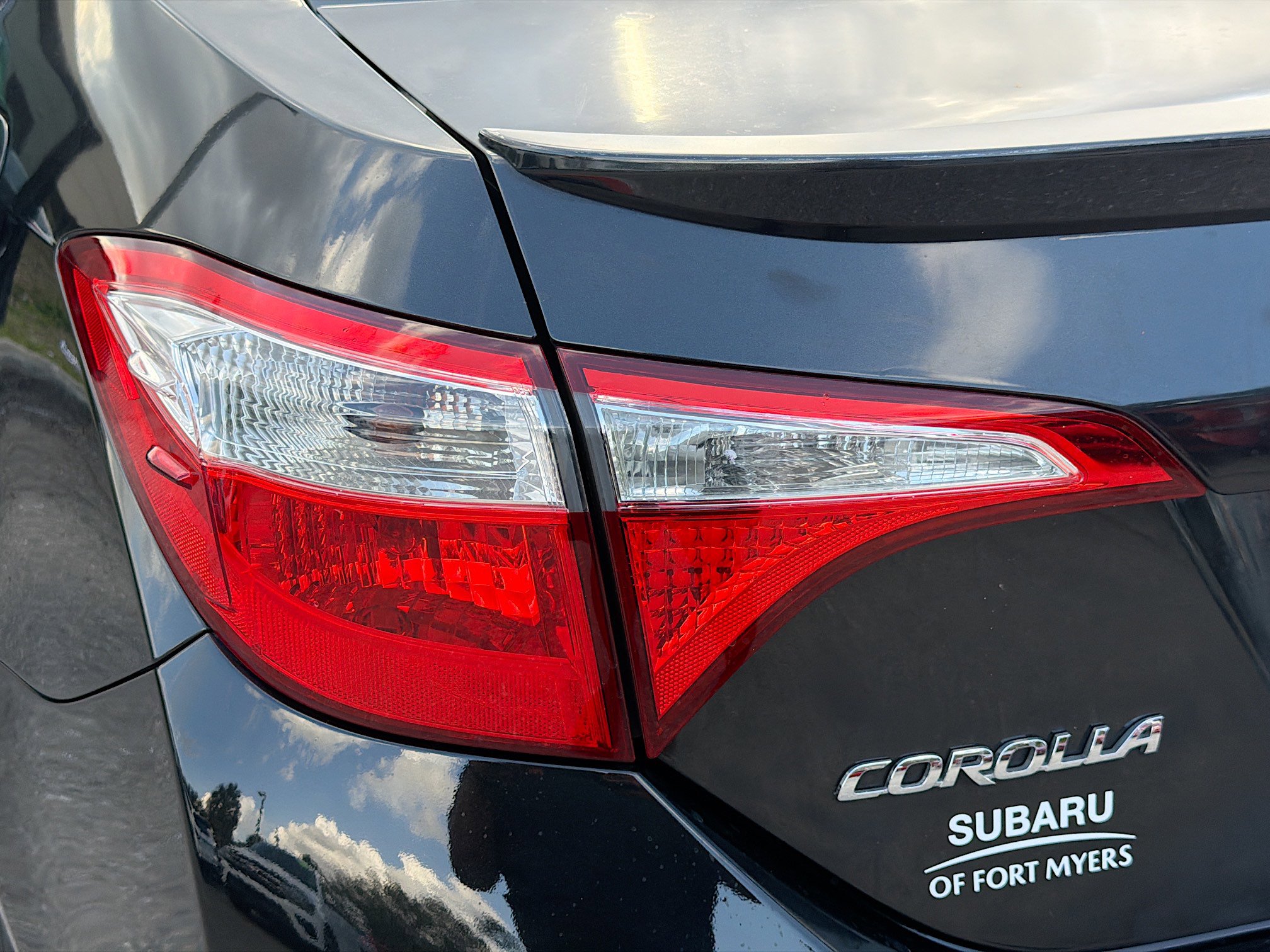Used 2015 Toyota Corolla S image 10