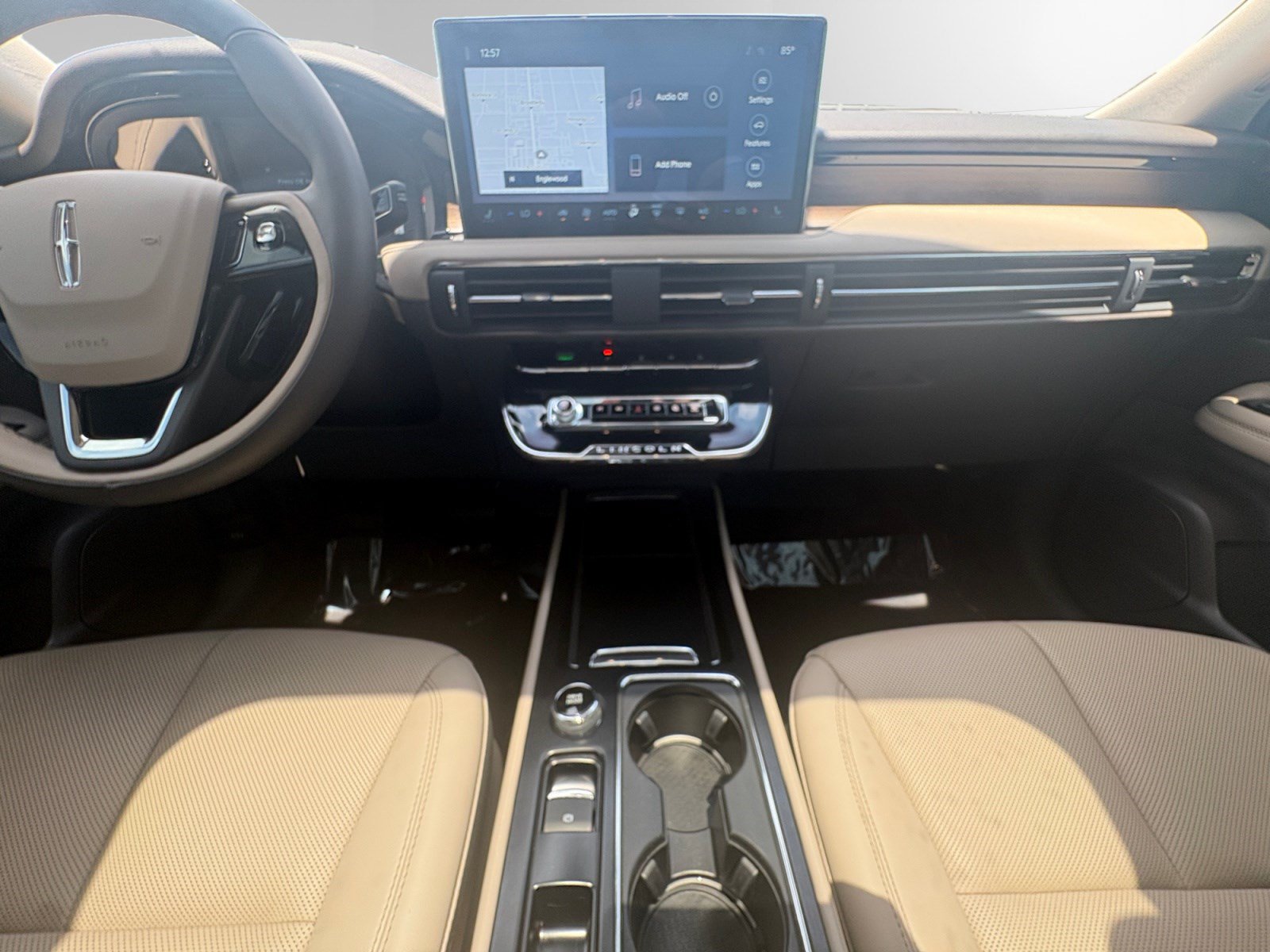 Certified 2024 Lincoln Corsair Grand Touring AWD/4WD image 11