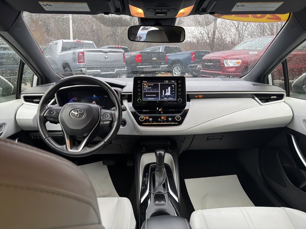 Used 2022 Toyota Corolla XSE image 19