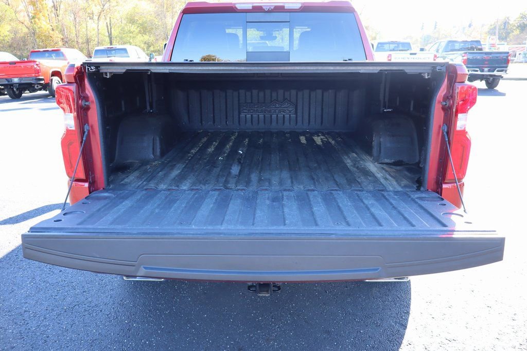 Used 2021 Chevrolet Silverado 1500 High Country w/ Technology Package image 37