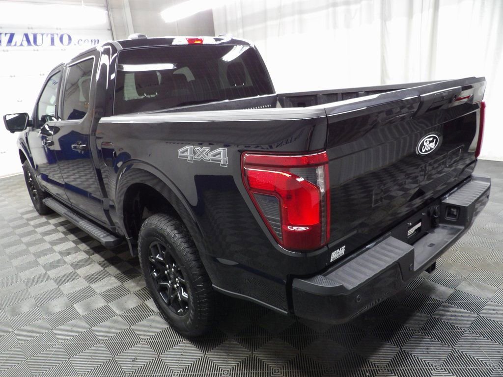 Used 2024 Ford F150 XLT w/ XLT Black Appearance Package image 5