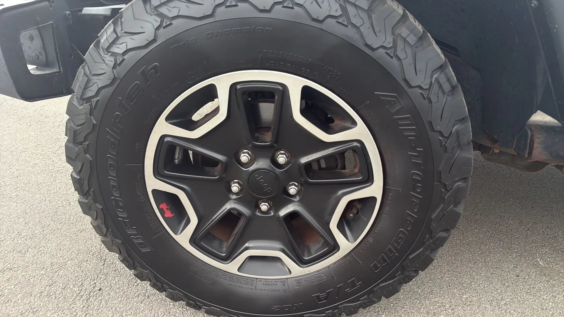 Used 2014 Jeep Wrangler Unlimited Rubicon AWD/4WD image 5