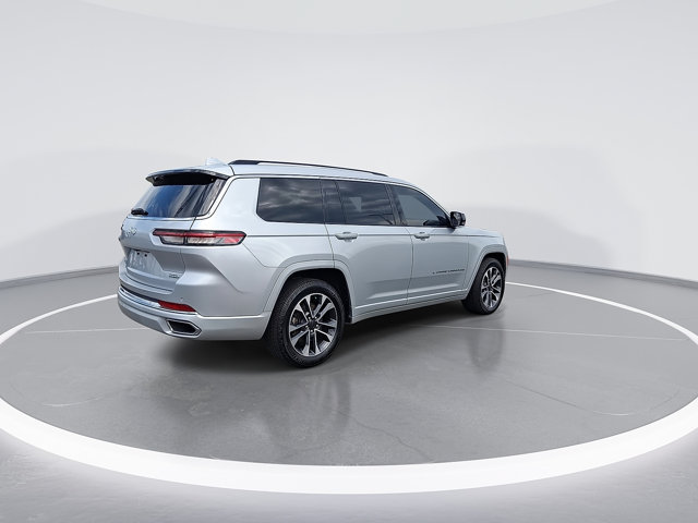 Used 2021 Jeep Grand Cherokee L Overland w/ Luxury Tech Group IV AWD/4WD image 8
