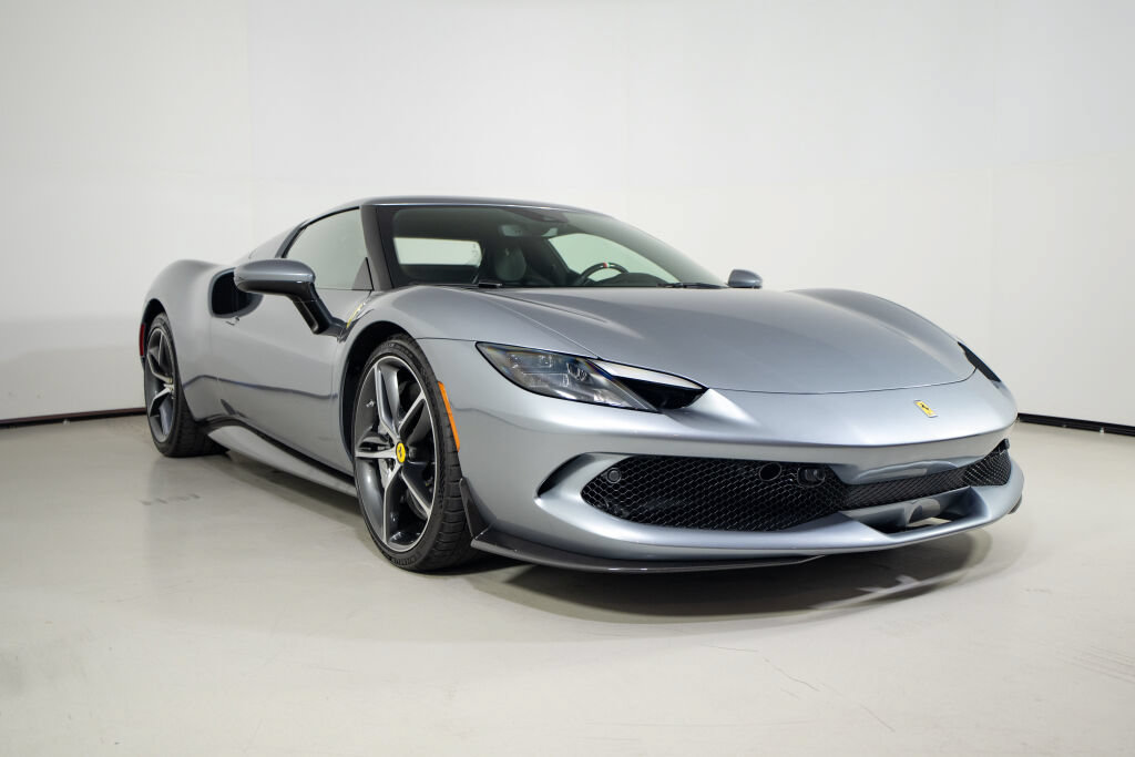 Used 2024 Ferrari 296 GTB RWD image 5