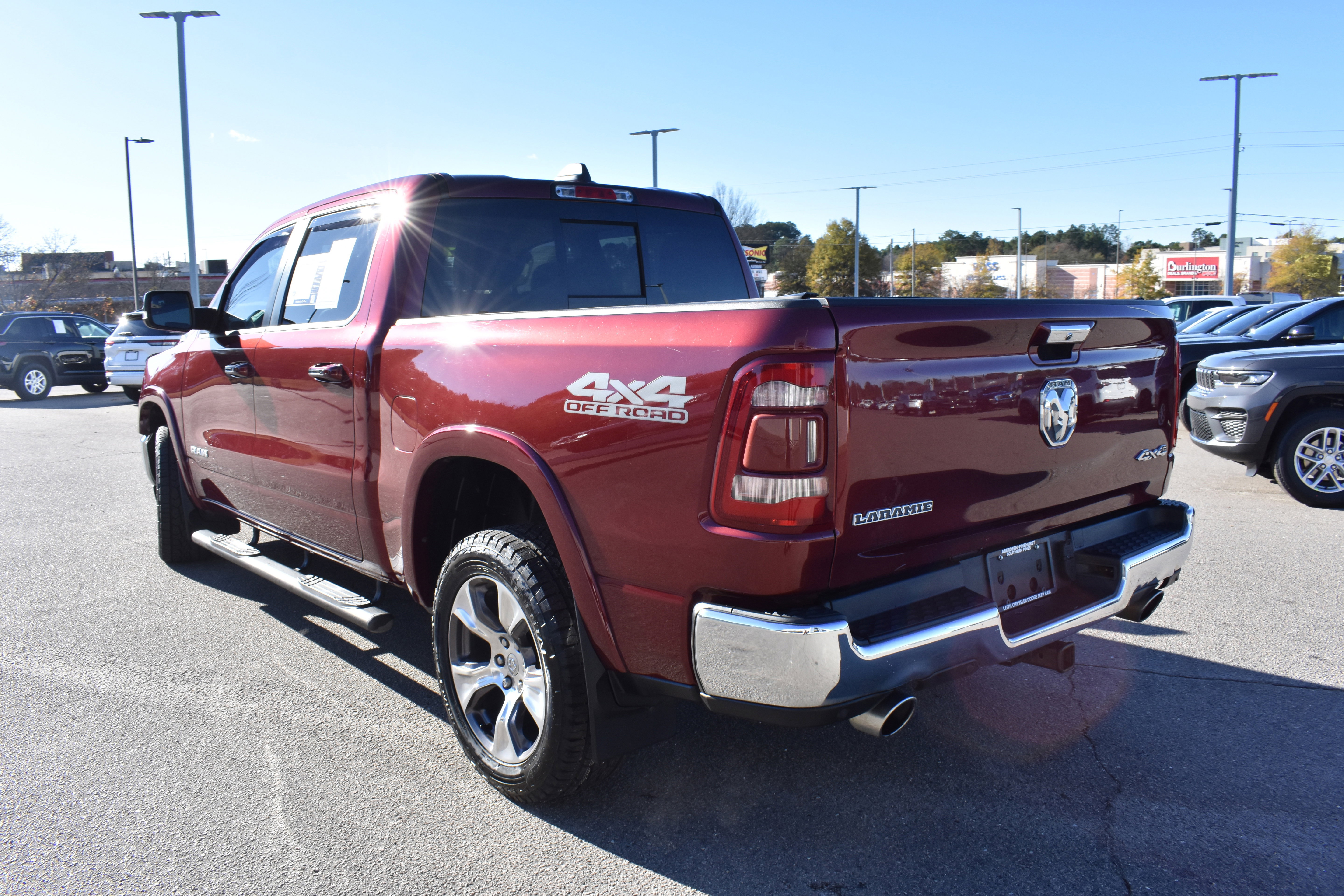 Used 2020 RAM 1500 Laramie image 7