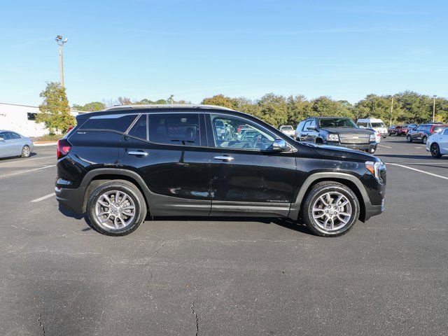 Certified 2022 GMC Terrain SLT w/ Infotainment Package II image 11