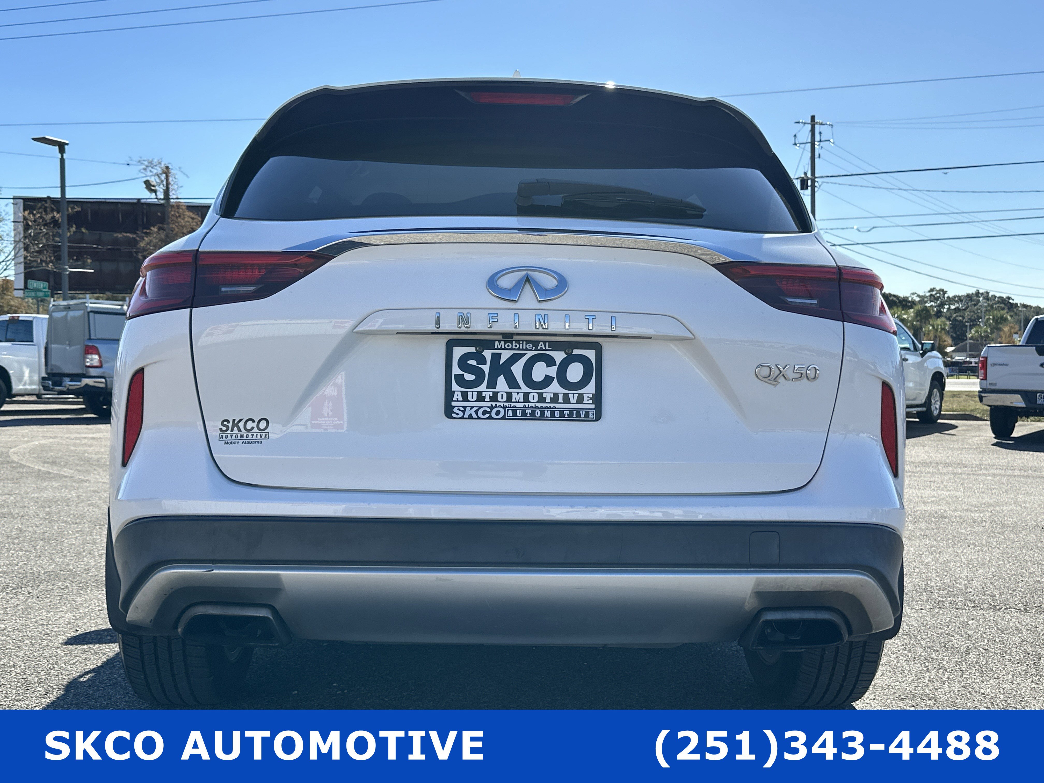 Used 2019 INFINITI QX50 Luxe w/ Navigation Package image 4