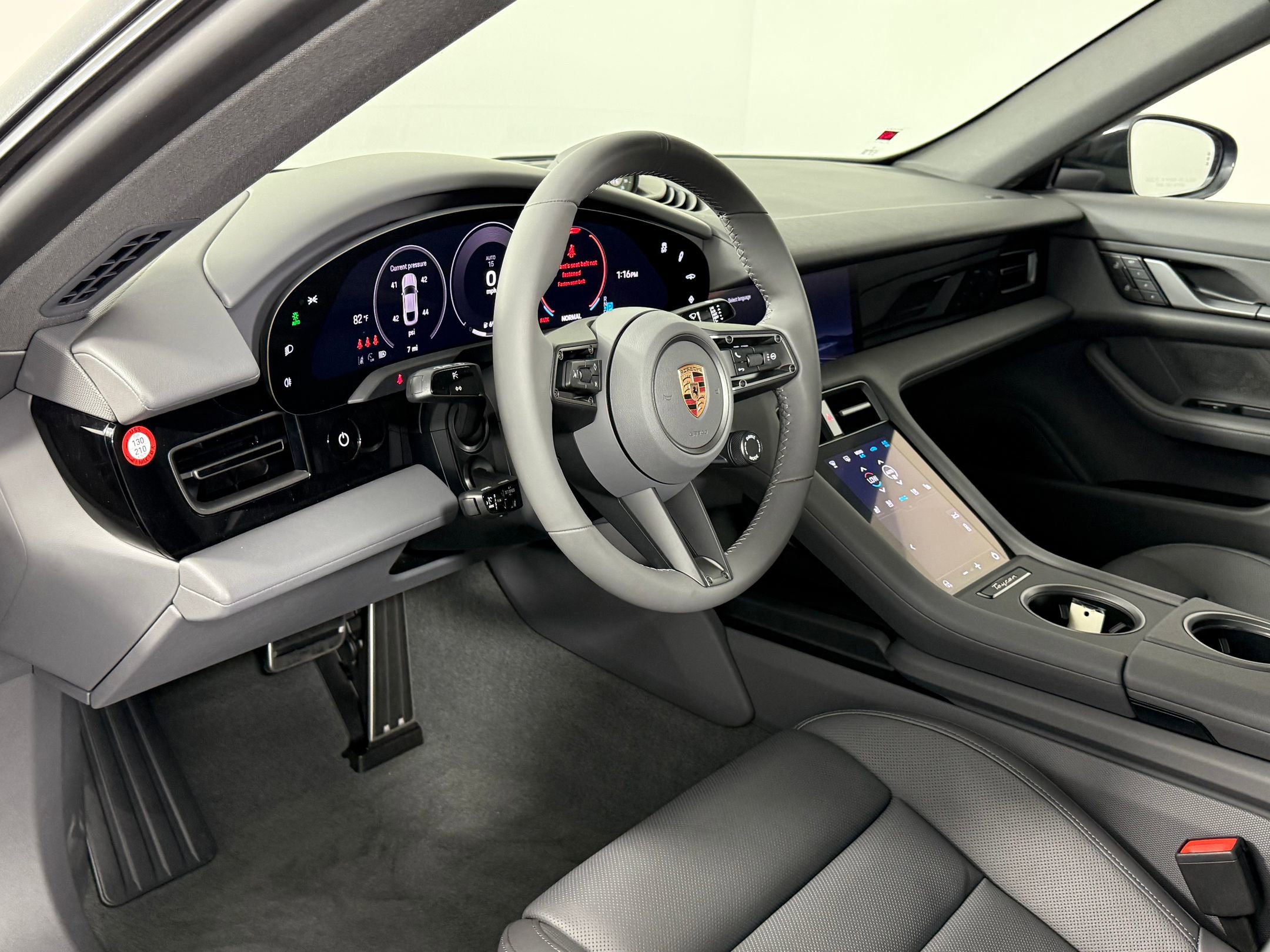New 2026 Porsche Taycan image 4