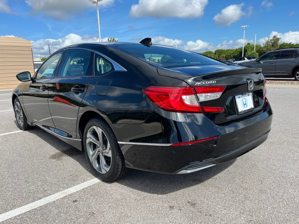 Certified 2019 Honda Accord EX image 6