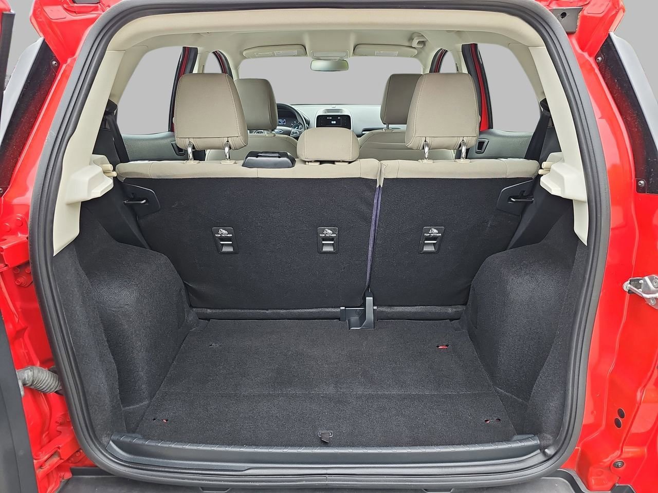 Used 2022 Ford EcoSport S AWD/4WD image 15