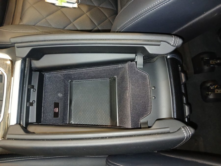 Used 2024 BMW X7 xDrive40i w/ M Sport Package image 16