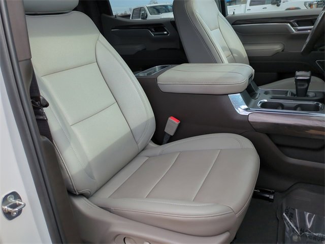 Used 2024 Chevrolet Silverado 1500 LTZ w/ LTZ Premium Package image 25