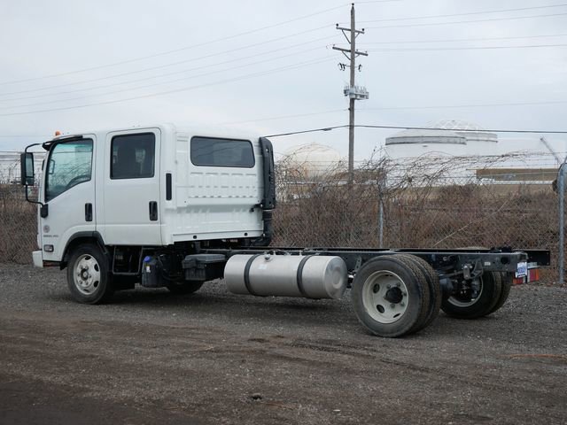 New 2024 Chevrolet Low Cab Forward 5500XD RWD image 3