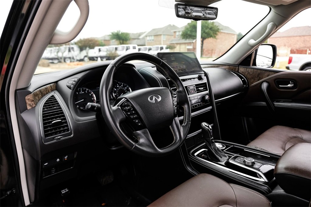 Used 2022 INFINITI QX80 Premium Select w/ Cargo Package image 2