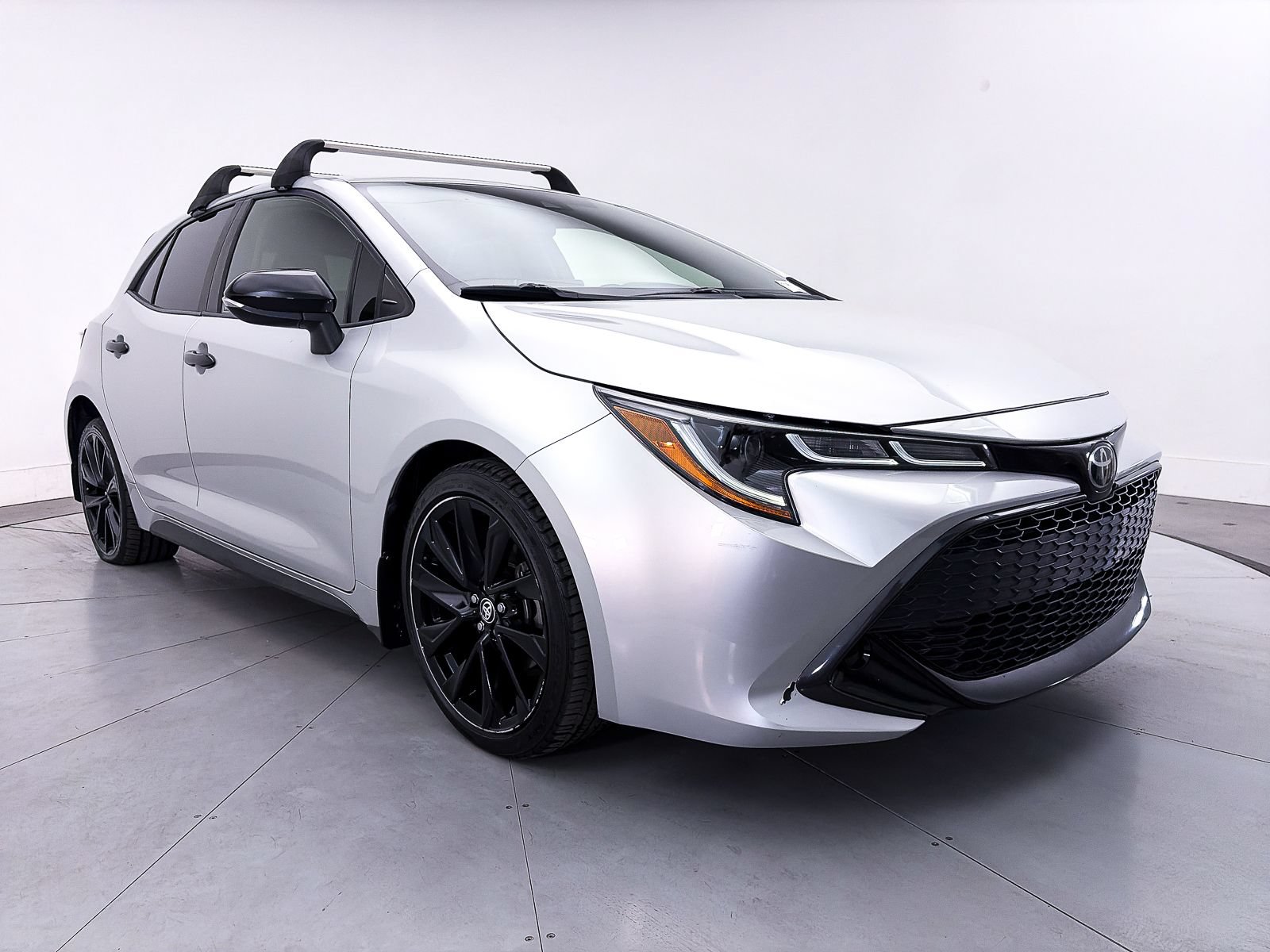 Used 2021 Toyota Corolla SE FWD image 9