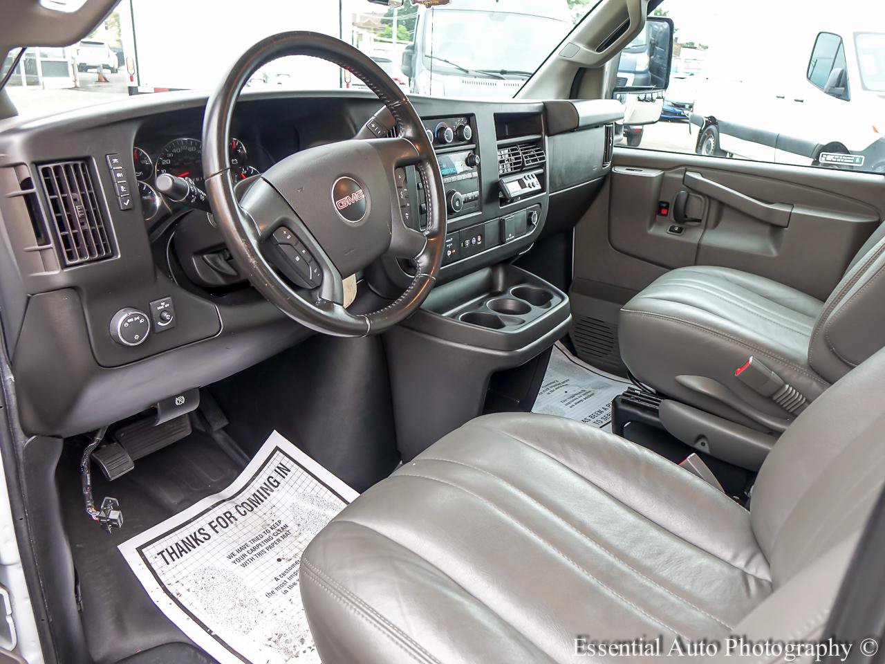 Used 2023 GMC Savana 3500 w/ Power Convenience Package RWD image 10