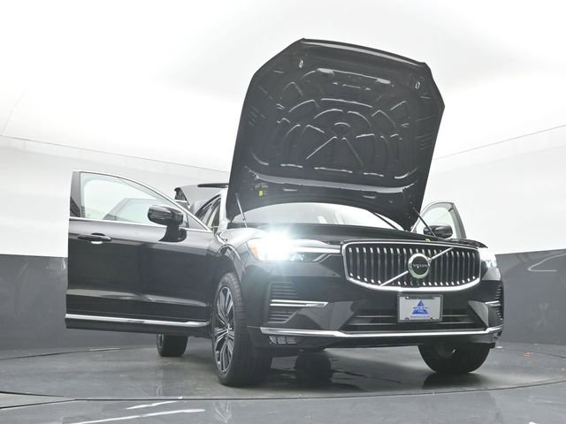 Used 2022 Volvo XC60 B5 Inscription w/ Climate Package image 55