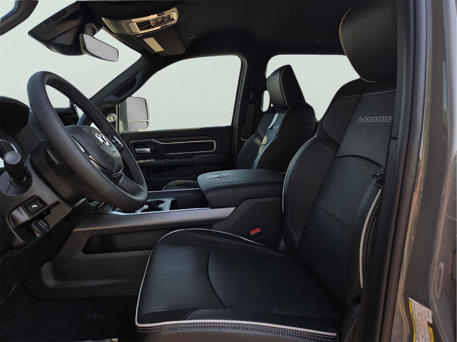 New 2027 RAM 3500 Laramie AWD/4WD image 12