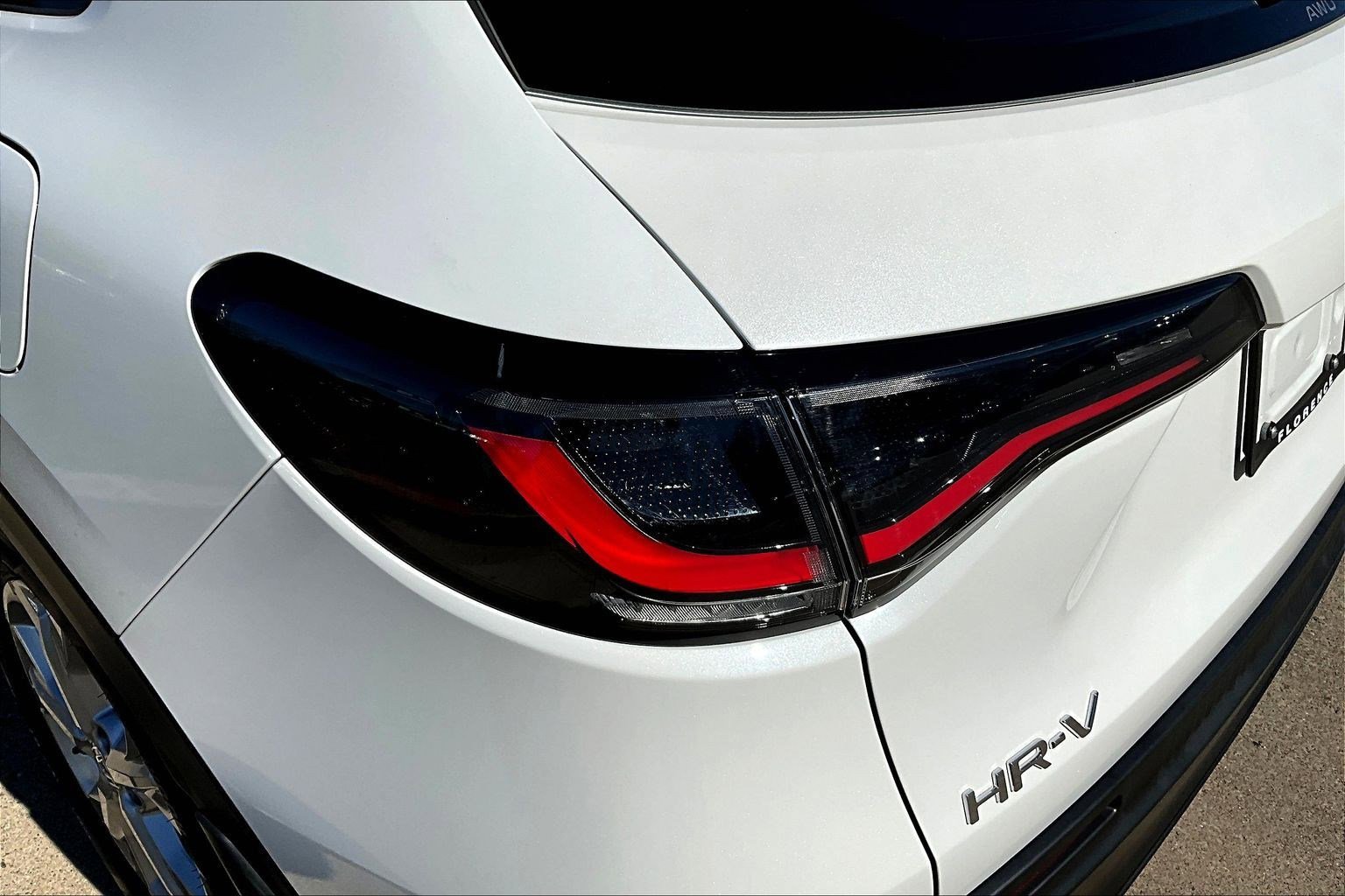 Used 2024 Honda HR-V LX image 23