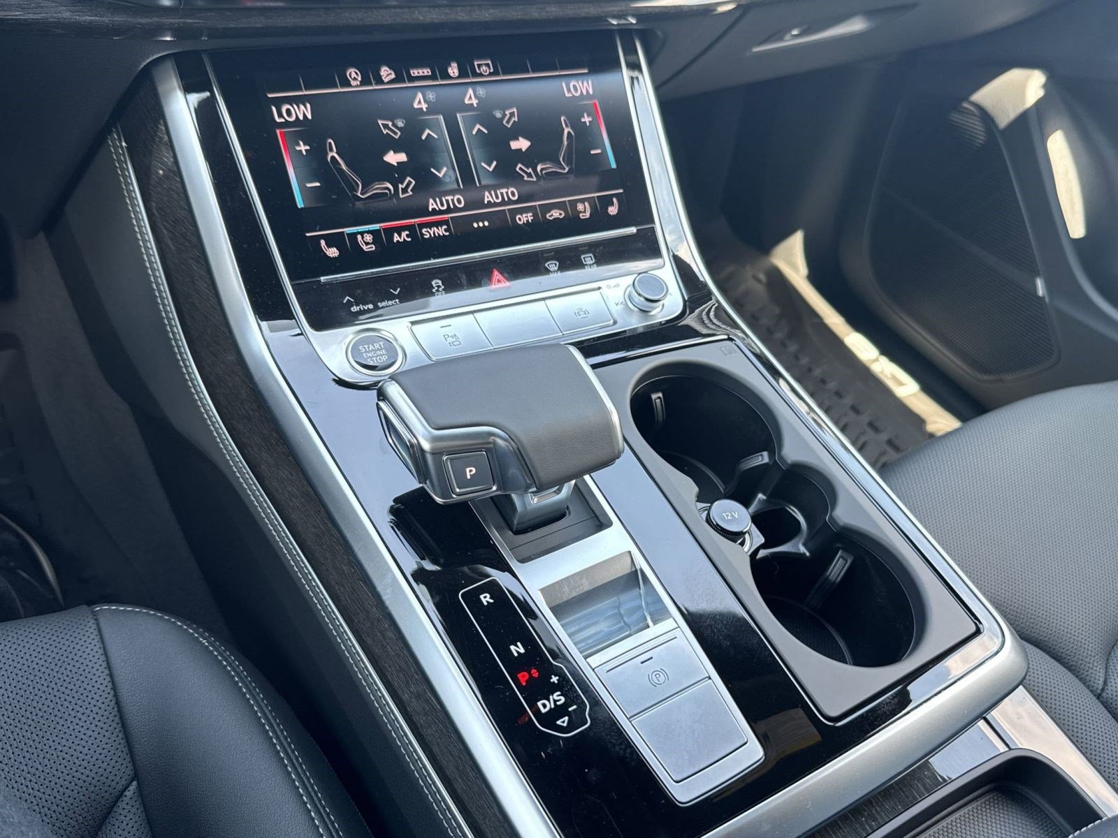 New 2026 Audi Q8 Premium Plus AWD/4WD image 25