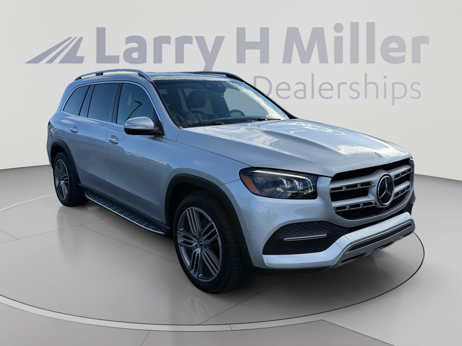 Used 2020 Mercedes-Benz GLS 450 4MATIC image 7