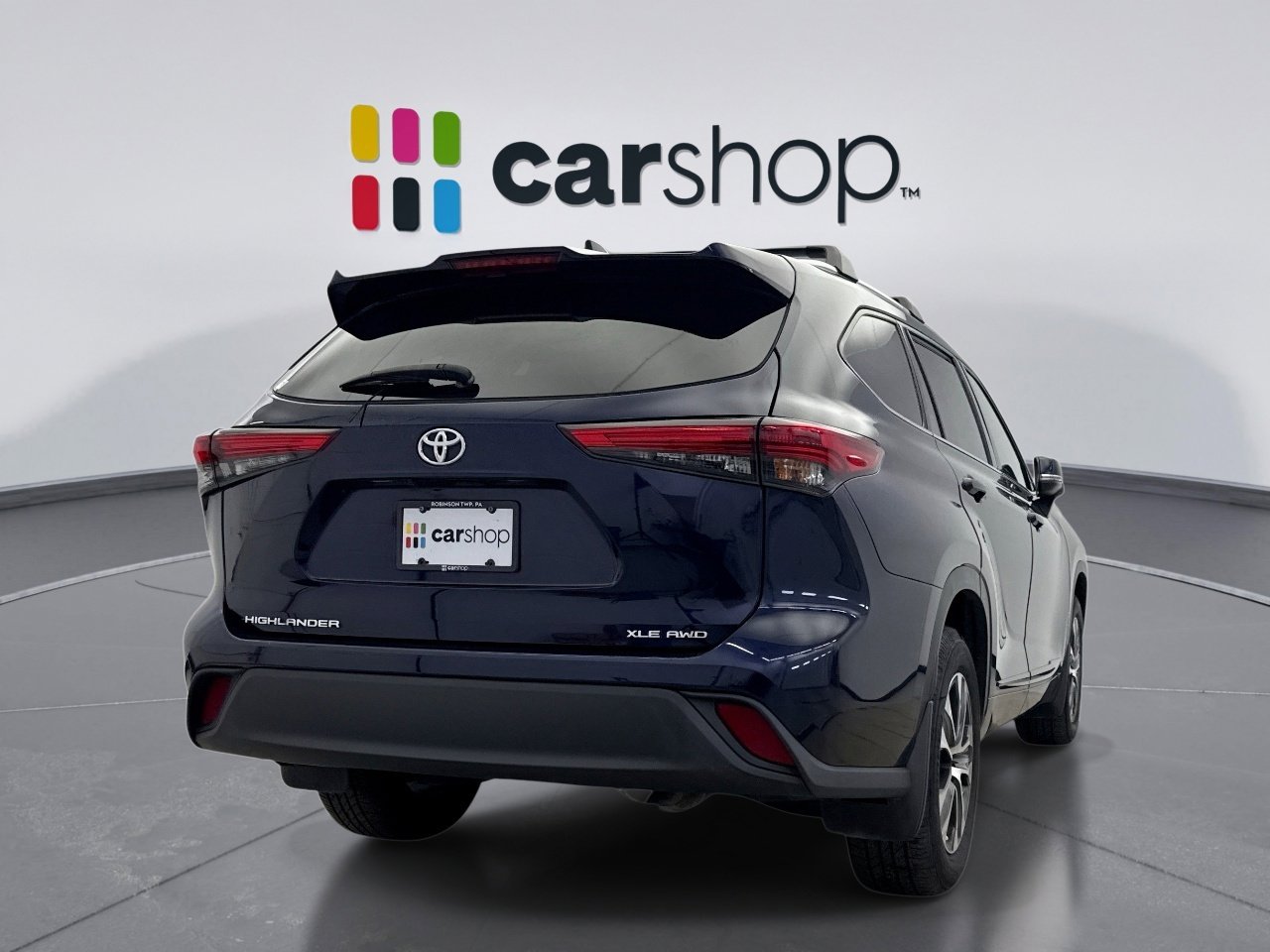 Used 2021 Toyota Highlander XLE image 5