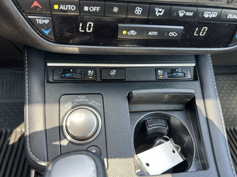 Used 2018 Lexus ES 350 w/ Navigation System Package FWD image 18