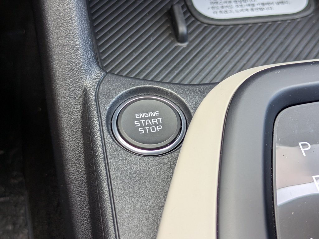 New 2026 Kia K4 GT-Line w/ GT-Line Sunroof Package FWD image 25