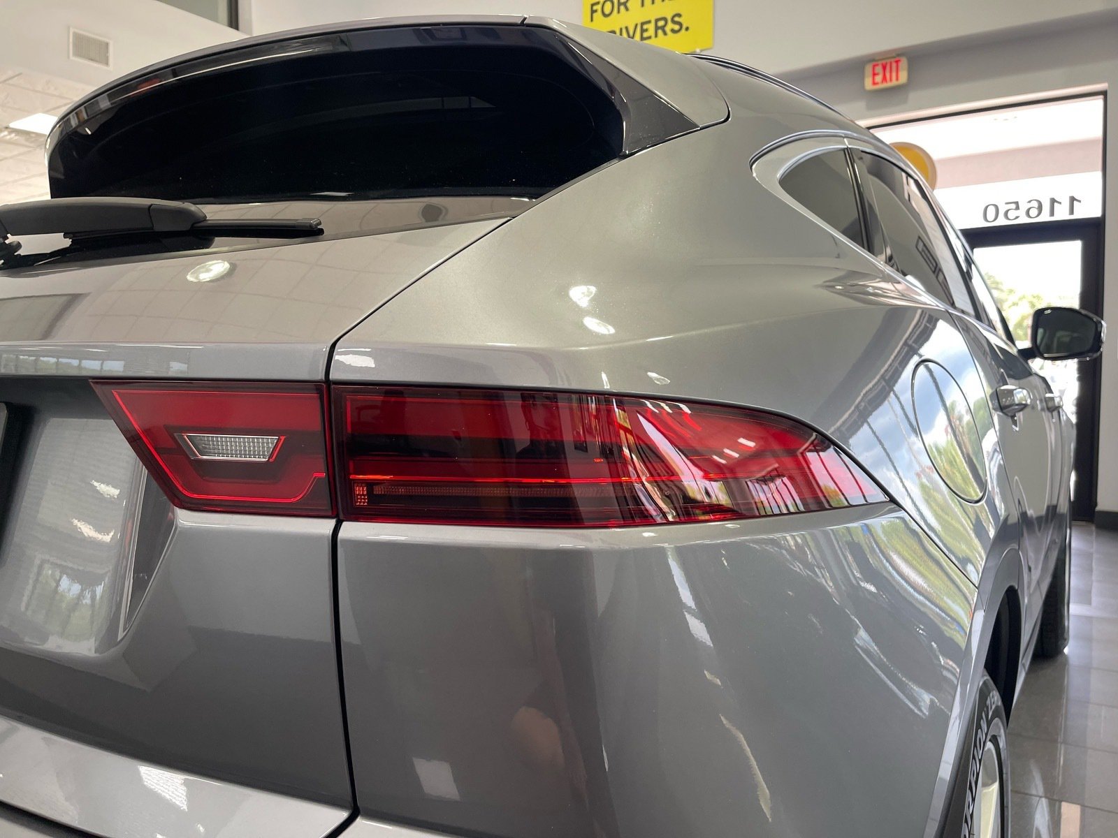 Used 2021 Jaguar E-PACE SE AWD/4WD image 17