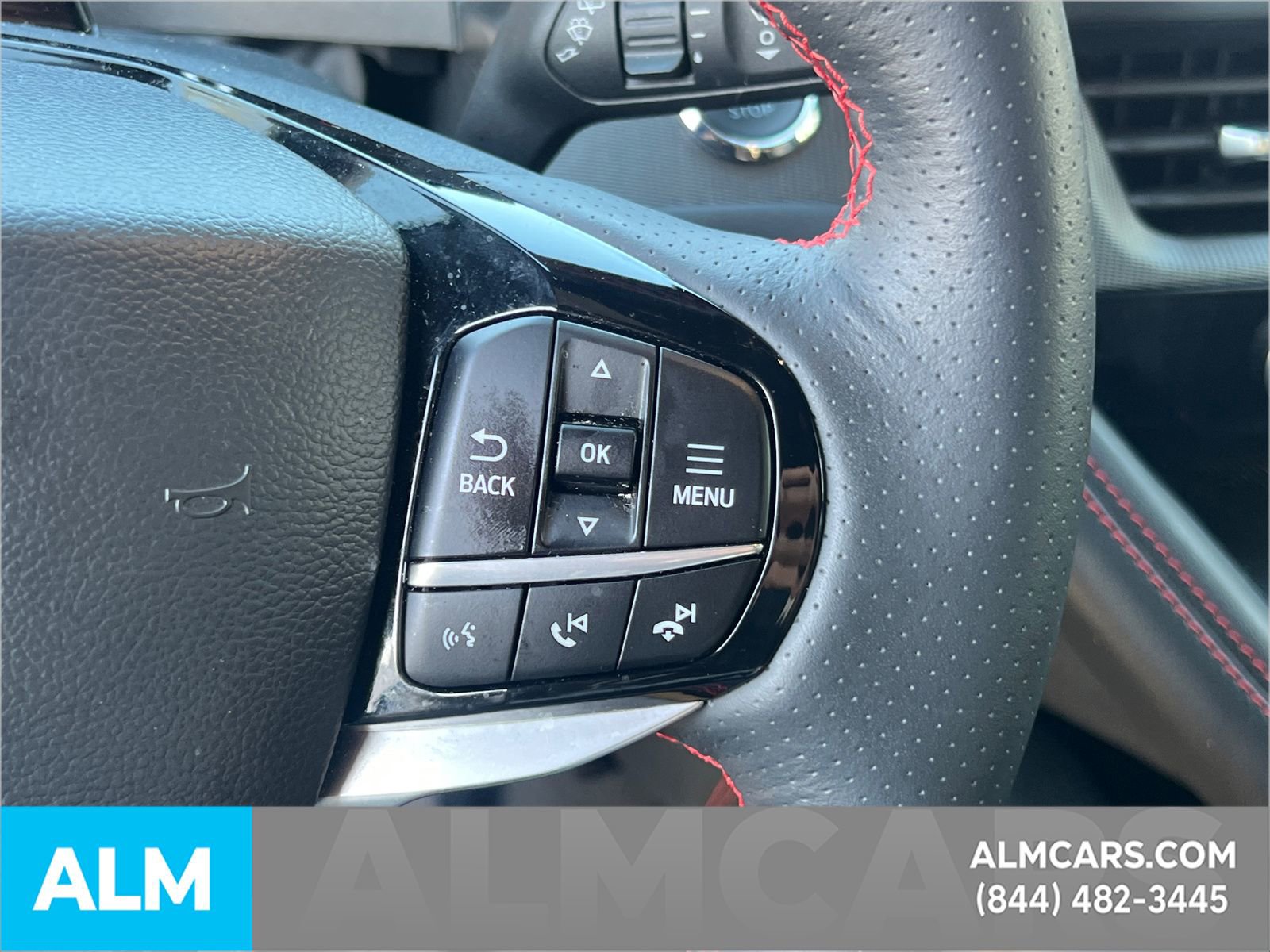Certified 2025 Ford Explorer ST-Line AWD/4WD image 30