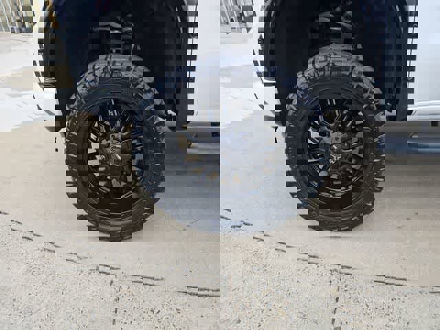 Used 2022 Chevrolet Silverado 1500 RST w/ Safety Package image 13