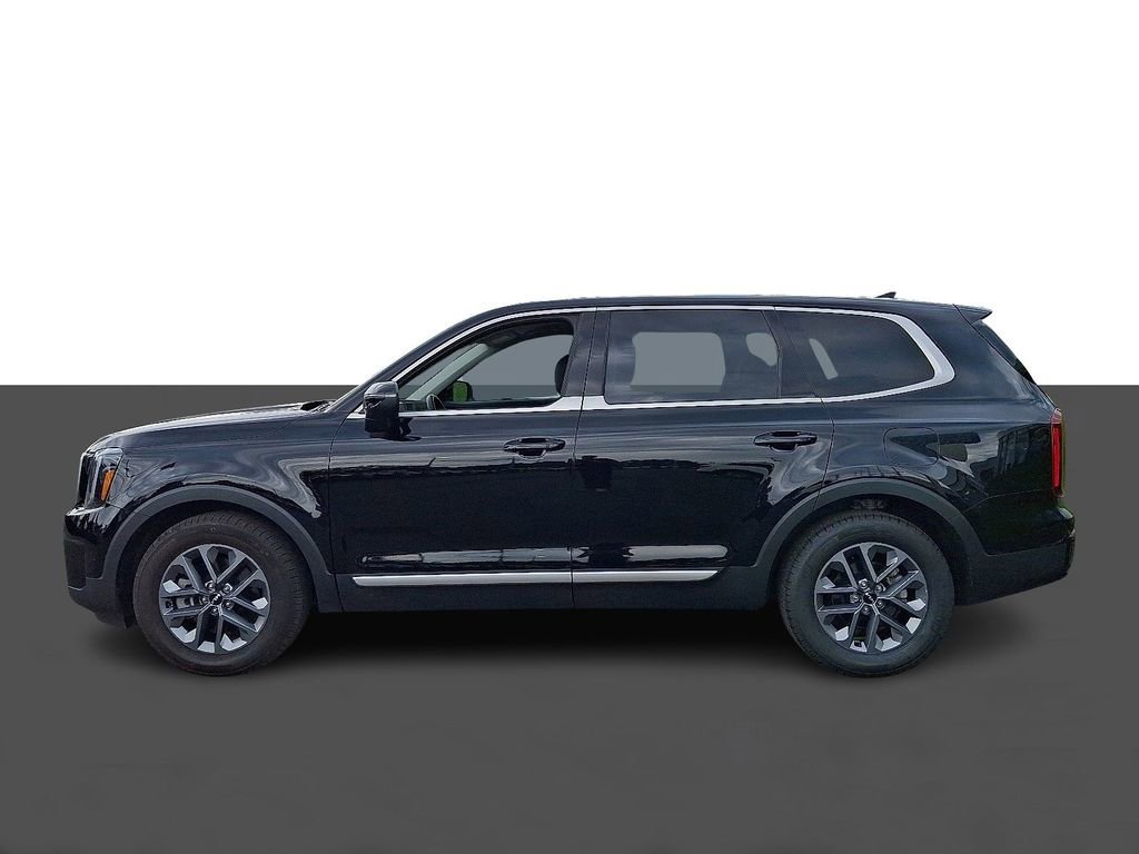 Used 2024 Kia Telluride LX AWD/4WD image 4
