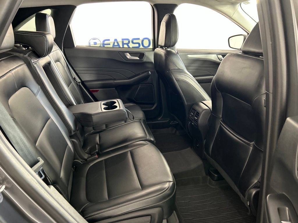 Used 2023 Ford Escape Platinum AWD/4WD image 32