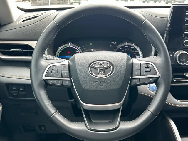 Used 2022 Toyota Highlander Bronze Edition AWD/4WD image 58