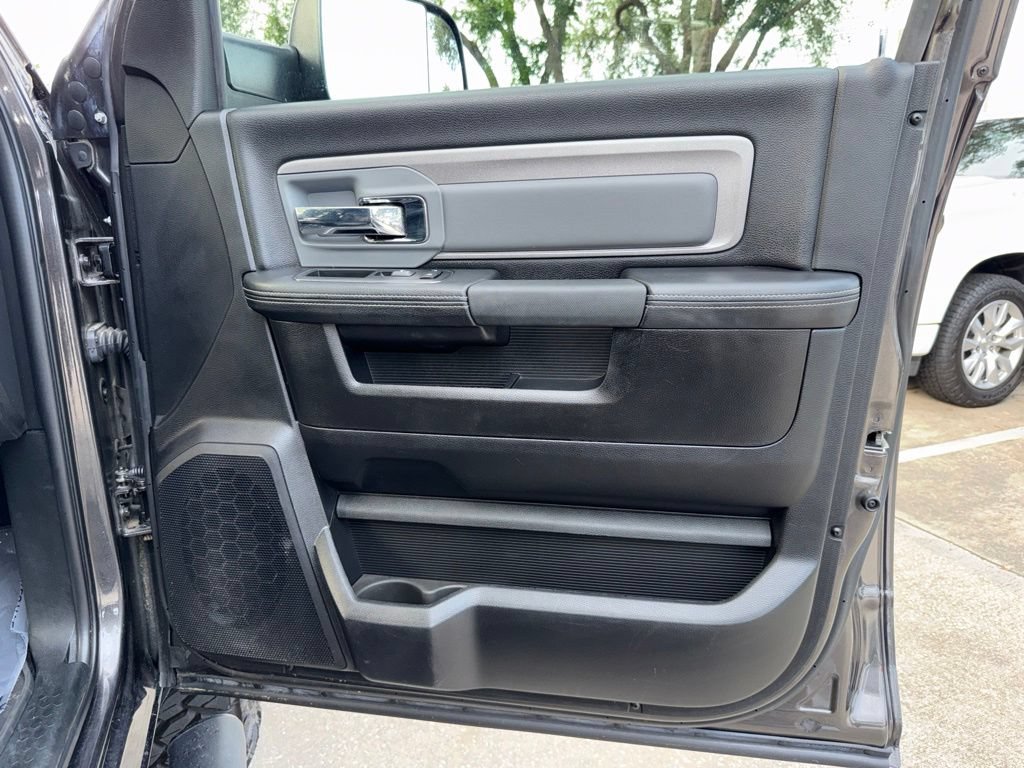 Used 2018 RAM 2500 Power Wagon w/ Leather & Luxury Group AWD/4WD image 28