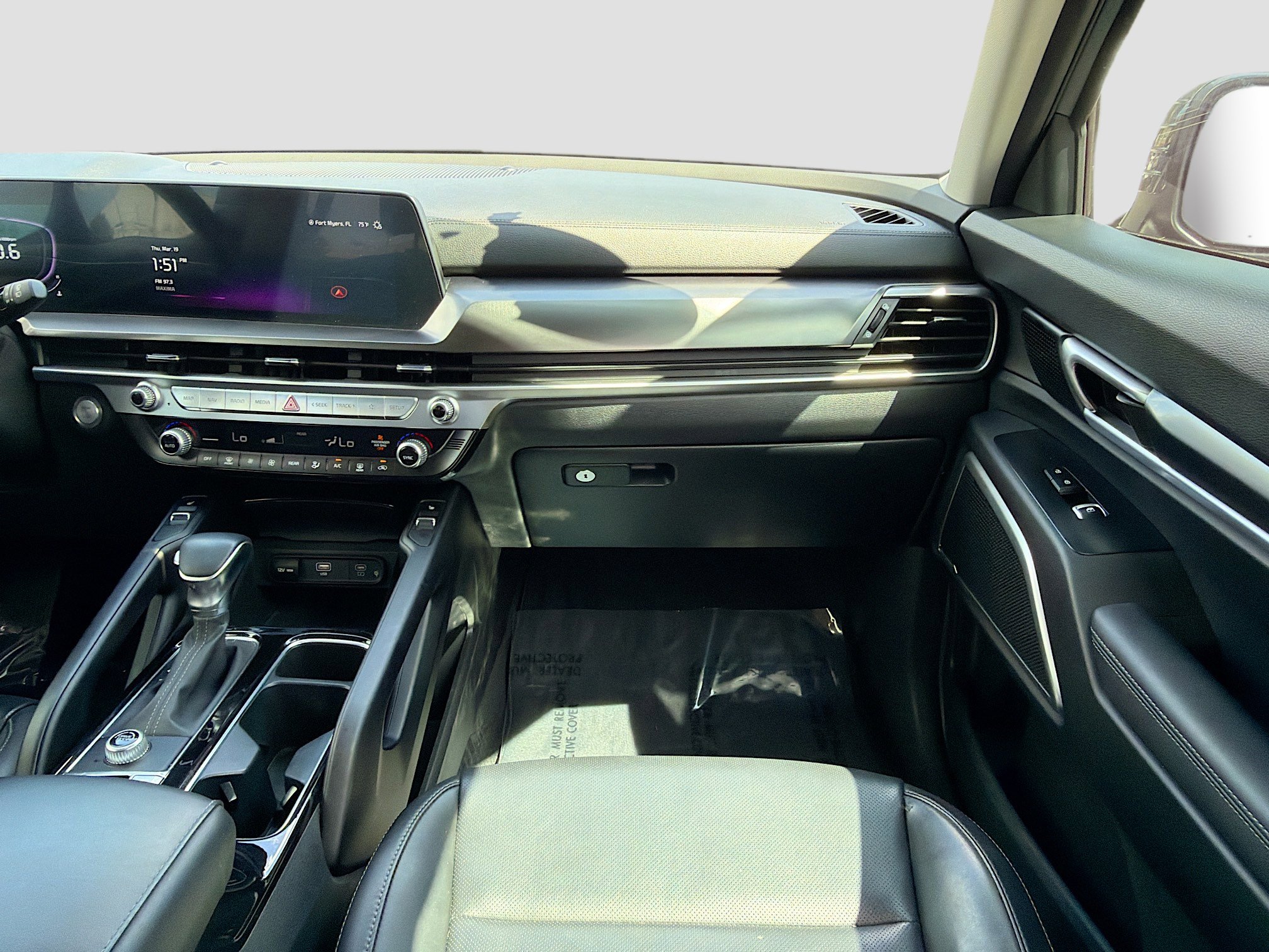 Used 2024 Kia Telluride S w/ S Sunroof Package image 18