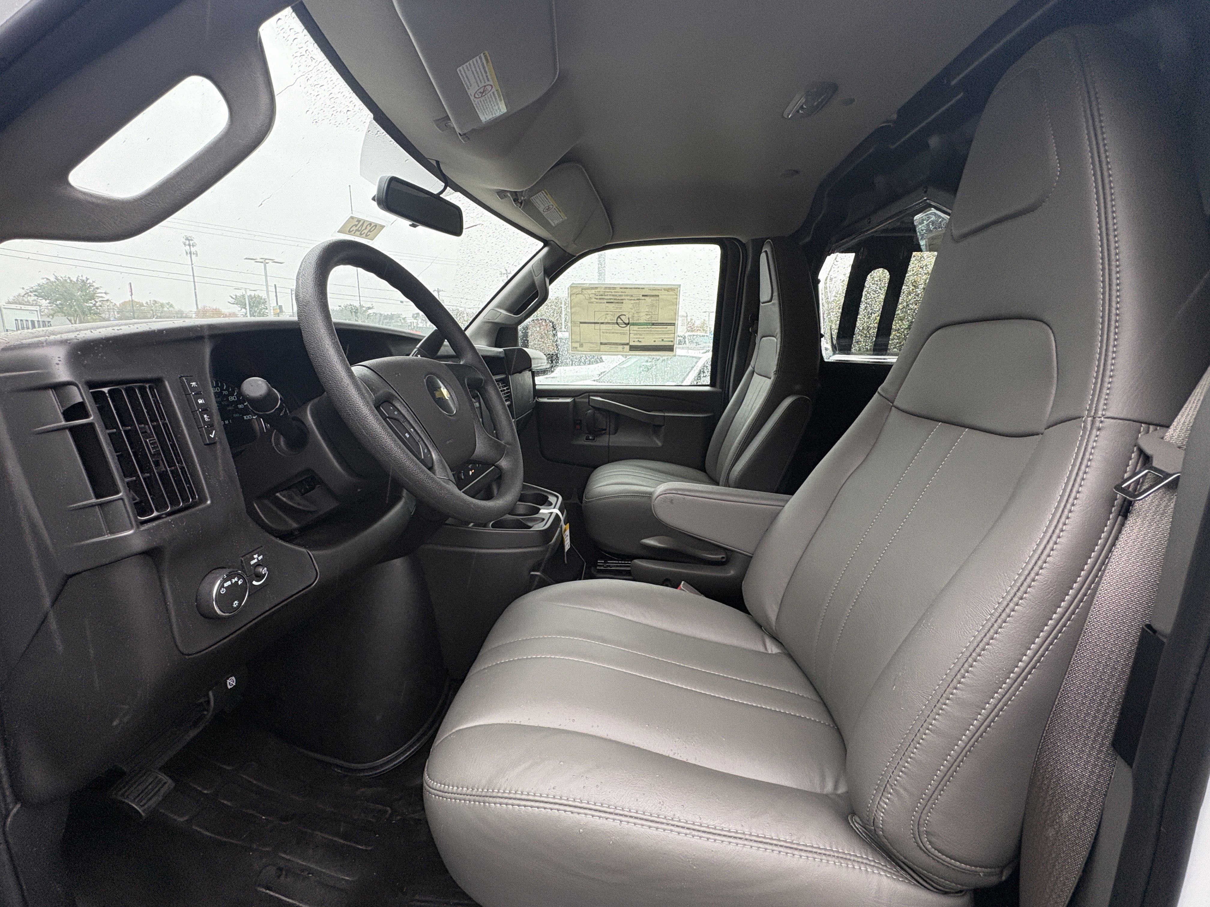 New 2025 Chevrolet Express 2500 w/ Driver Convenience Package image 10