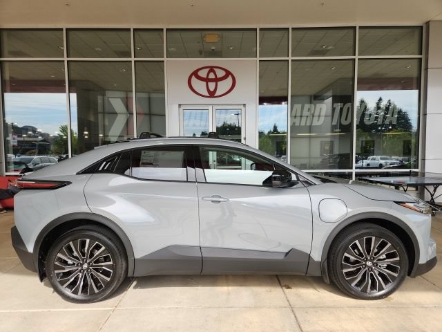 New 2026 Toyota C-HR AWD/4WD image 3