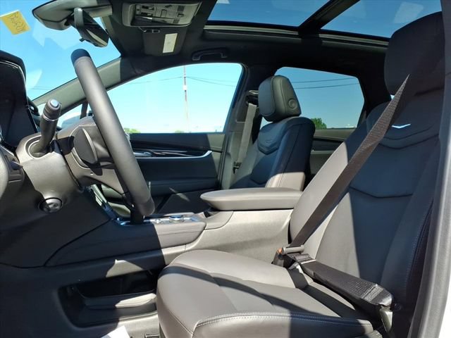 New 2026 Cadillac XT5 Premium Luxury AWD/4WD image 8