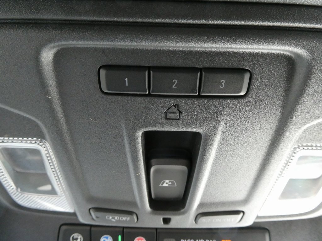 Used 2024 GMC Sierra 2500 AT4 w/ Technology Package image 32