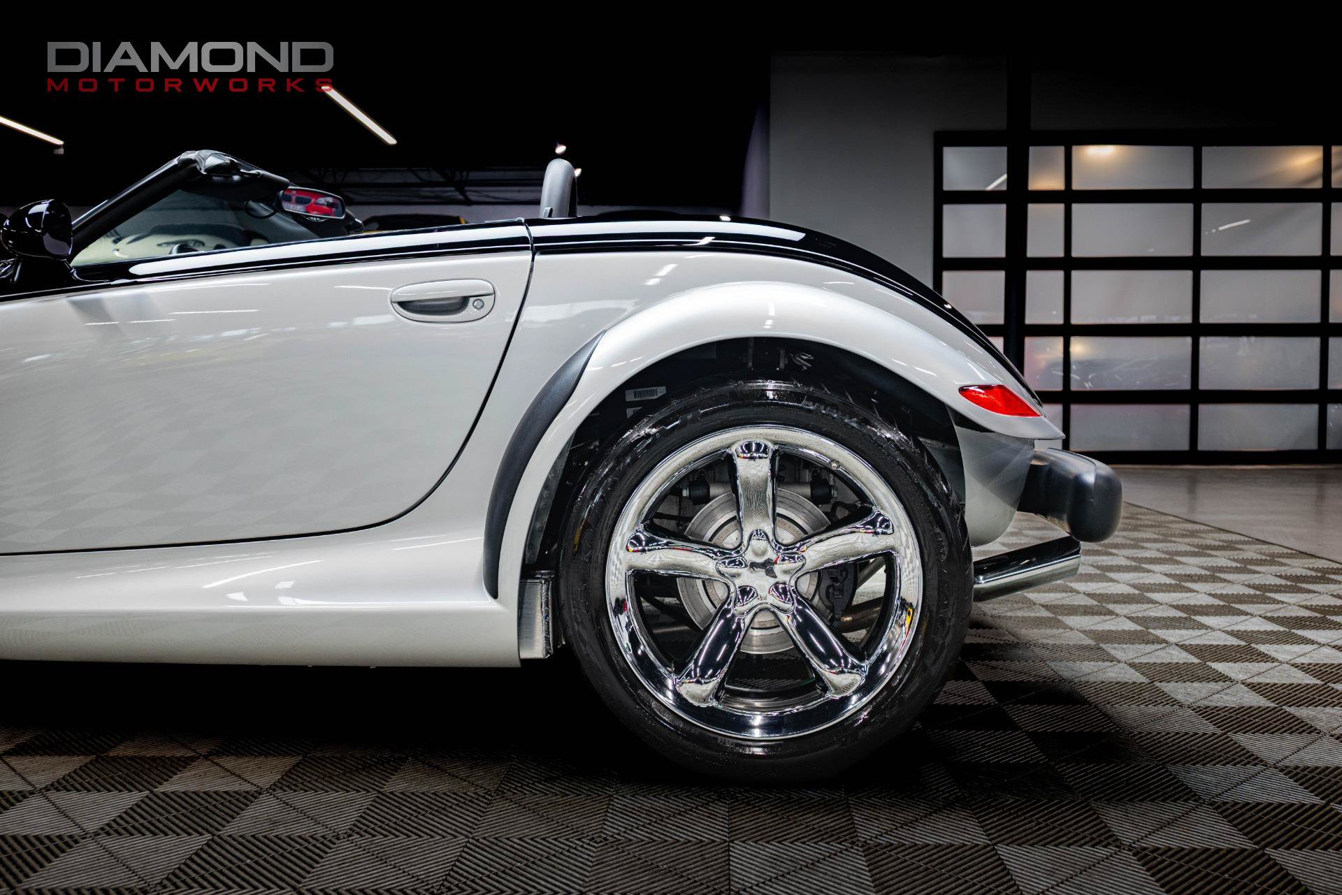 Used 2001 Plymouth Prowler RWD image 9