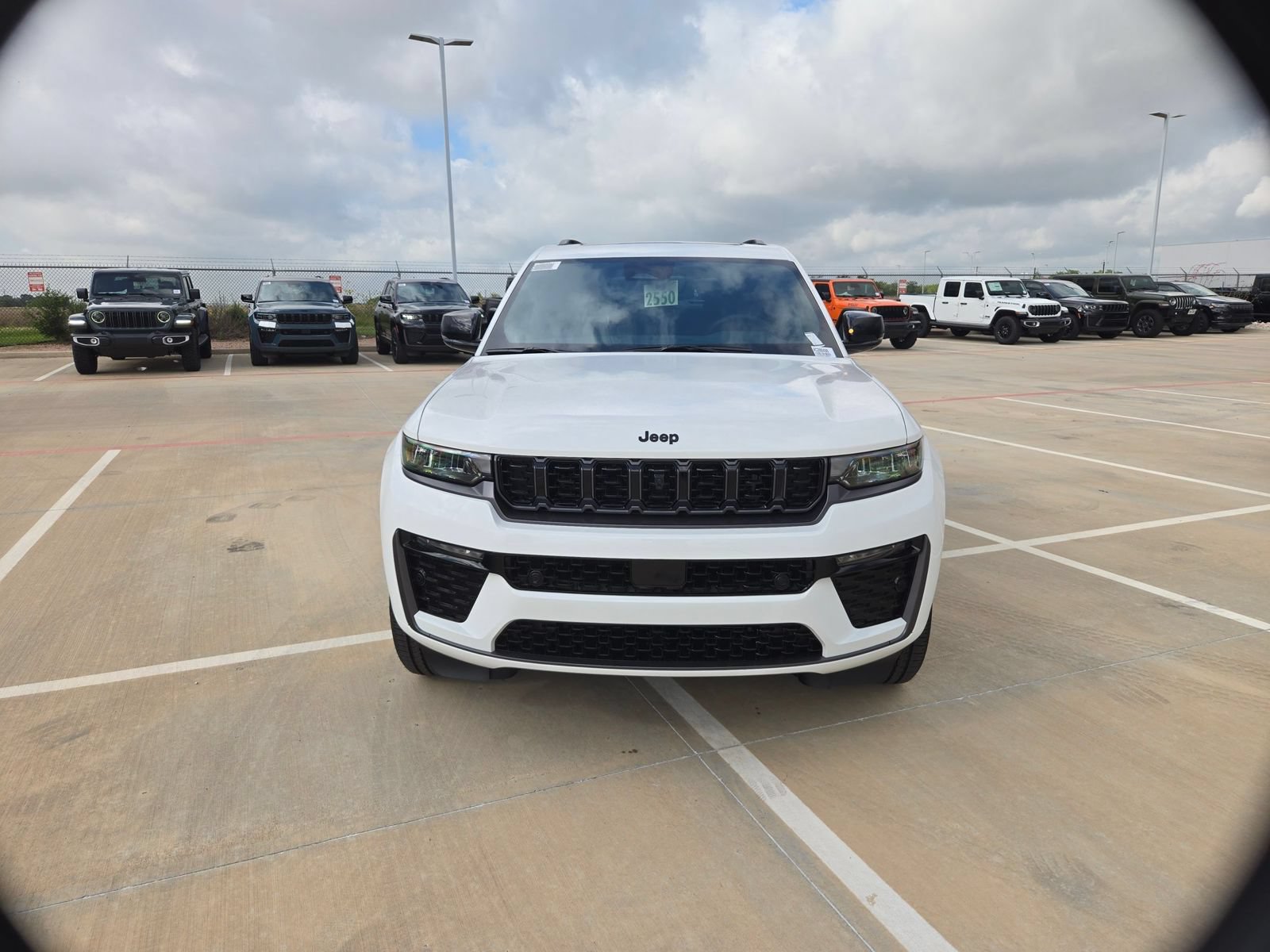 New 2026 Jeep Grand Cherokee Limited AWD/4WD image 8