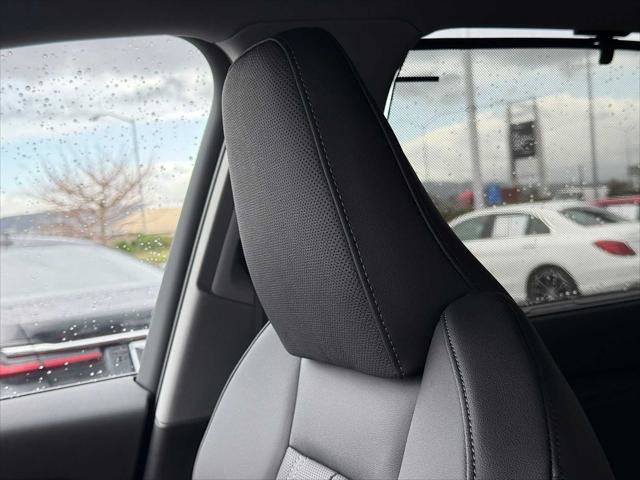 Used 2025 Audi Q6 e-tron Premium Plus AWD/4WD image 34