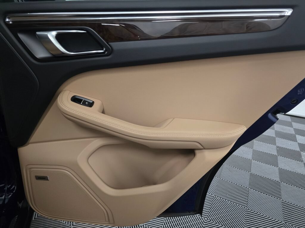 New 2026 Porsche Macan S AWD/4WD image 27