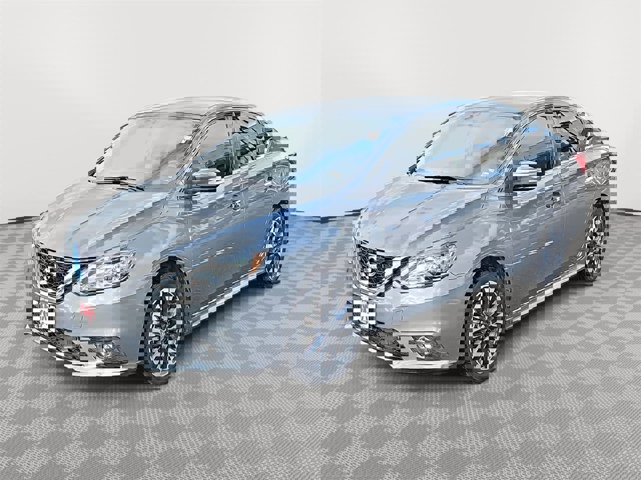 Used 2019 Nissan Sentra SR image 1