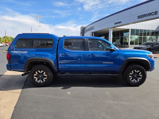 Used 2018 Toyota Tacoma TRD Off-Road w/ Technology Package AWD/4WD image 3