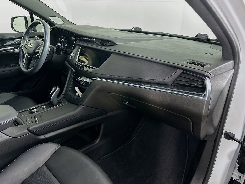 Used 2023 Cadillac XT5 Premium Luxury w/ Technology Package image 37