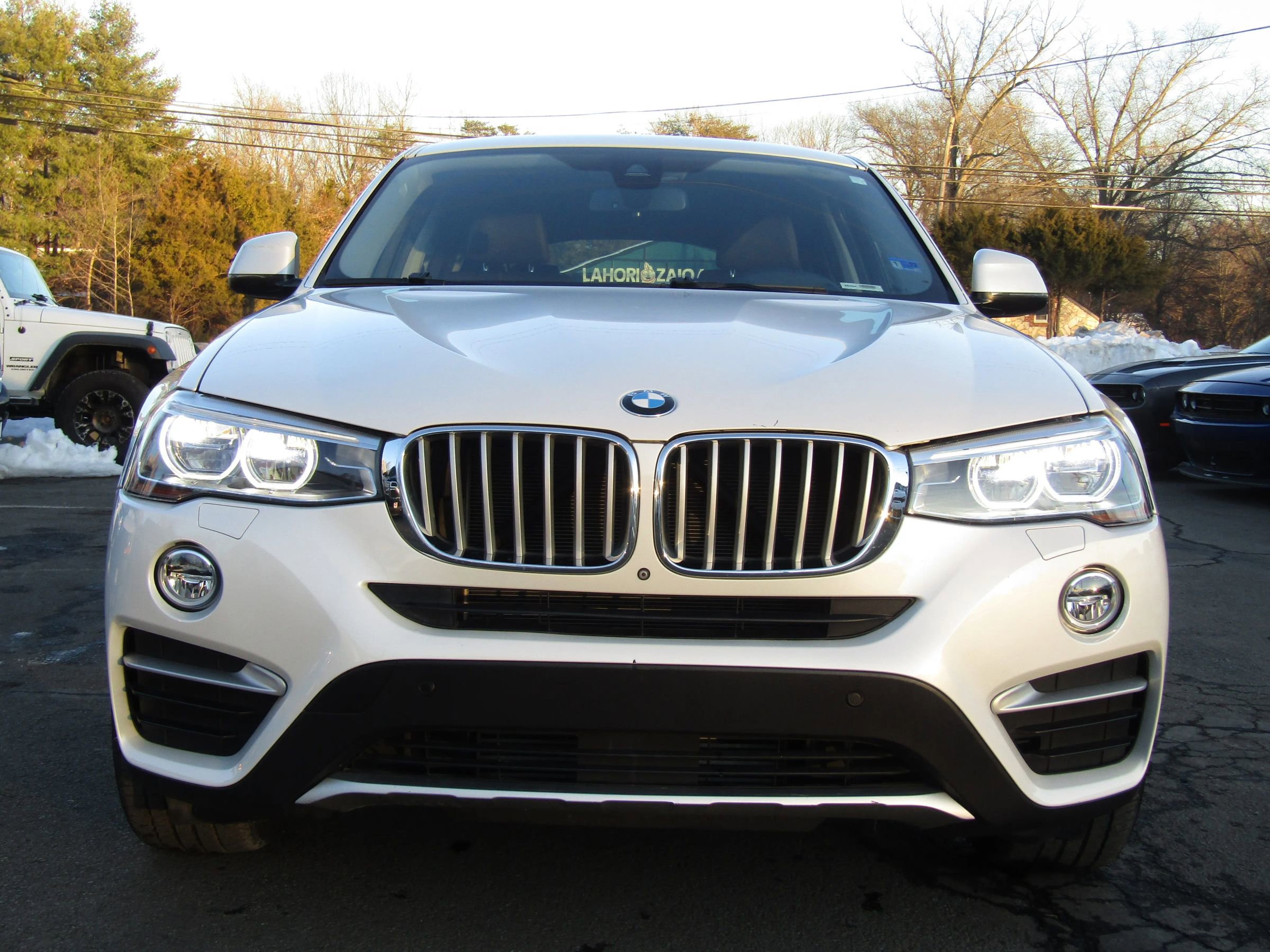 Used 2015 BMW X4 xDrive28i image 2