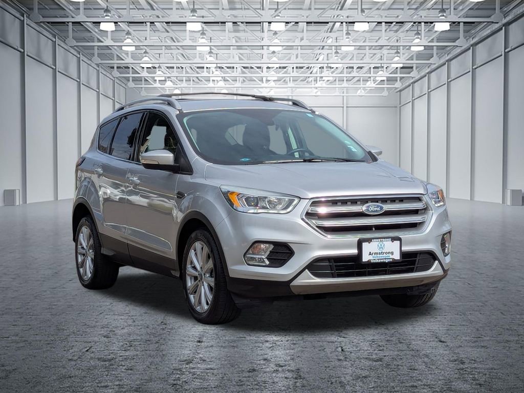 Used 2017 Ford Escape Titanium image 7