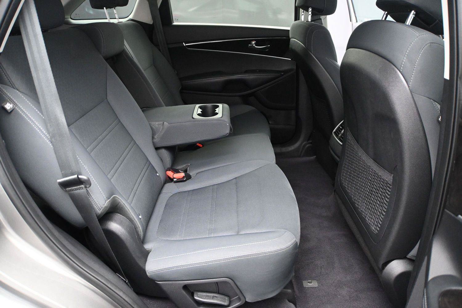 Used 2017 Kia Sorento AWD w/ LX Convenience Package image 19